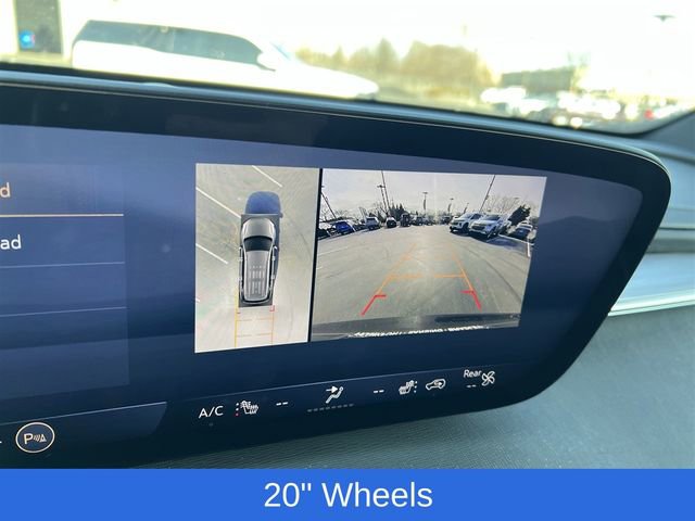 Certified 2025 Buick Enclave Preferred image 28