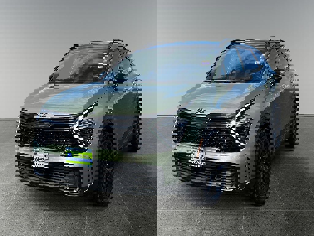 Used 2025 Kia Sportage X-Line image 3