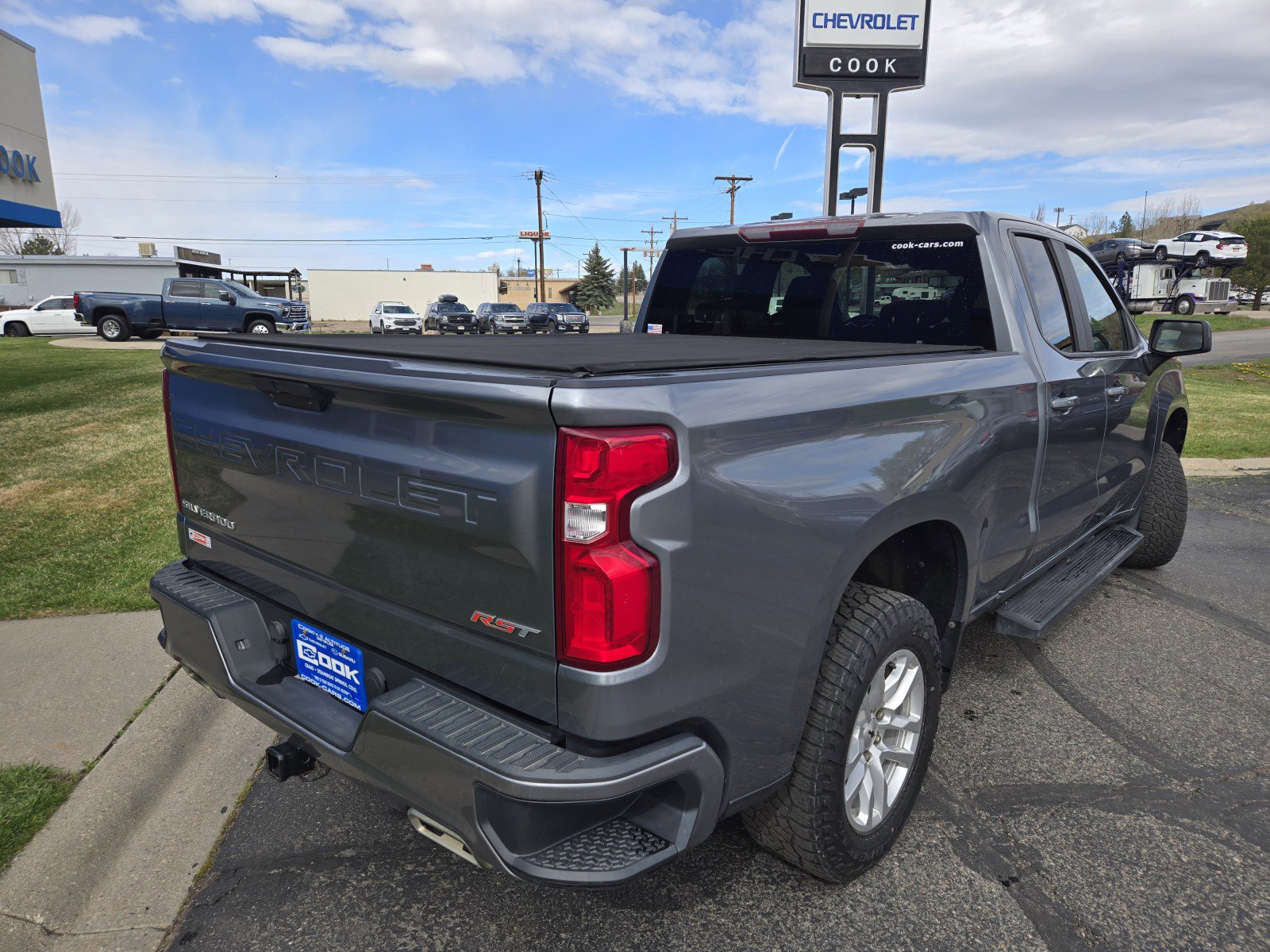 Used 2019 Chevrolet Silverado 1500 RST AWD/4WD image 3