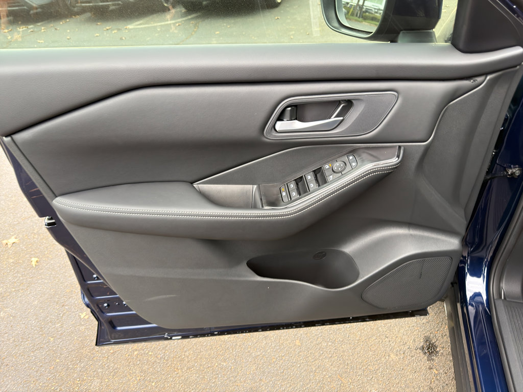 New 2026 Nissan Rogue SV w/ Cold Weather Package image 15