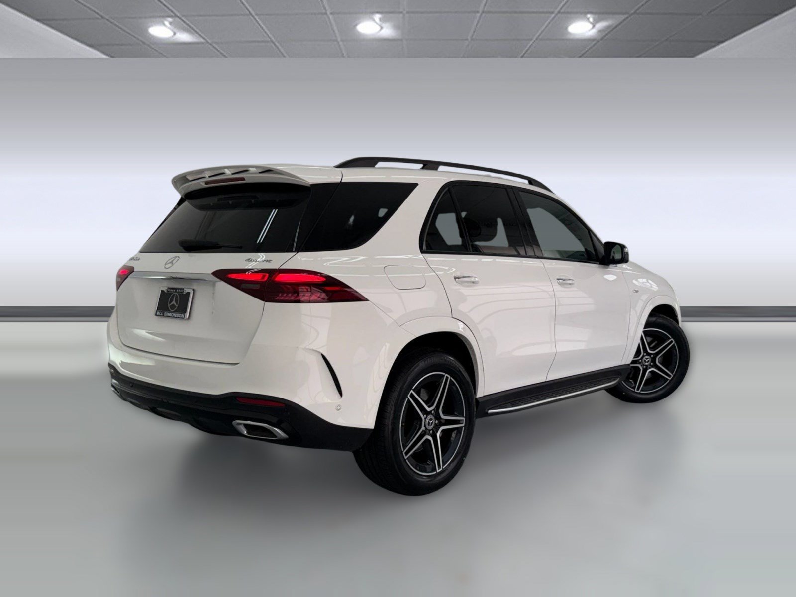 Certified 2025 Mercedes-Benz GLE 450e 4MATIC image 8
