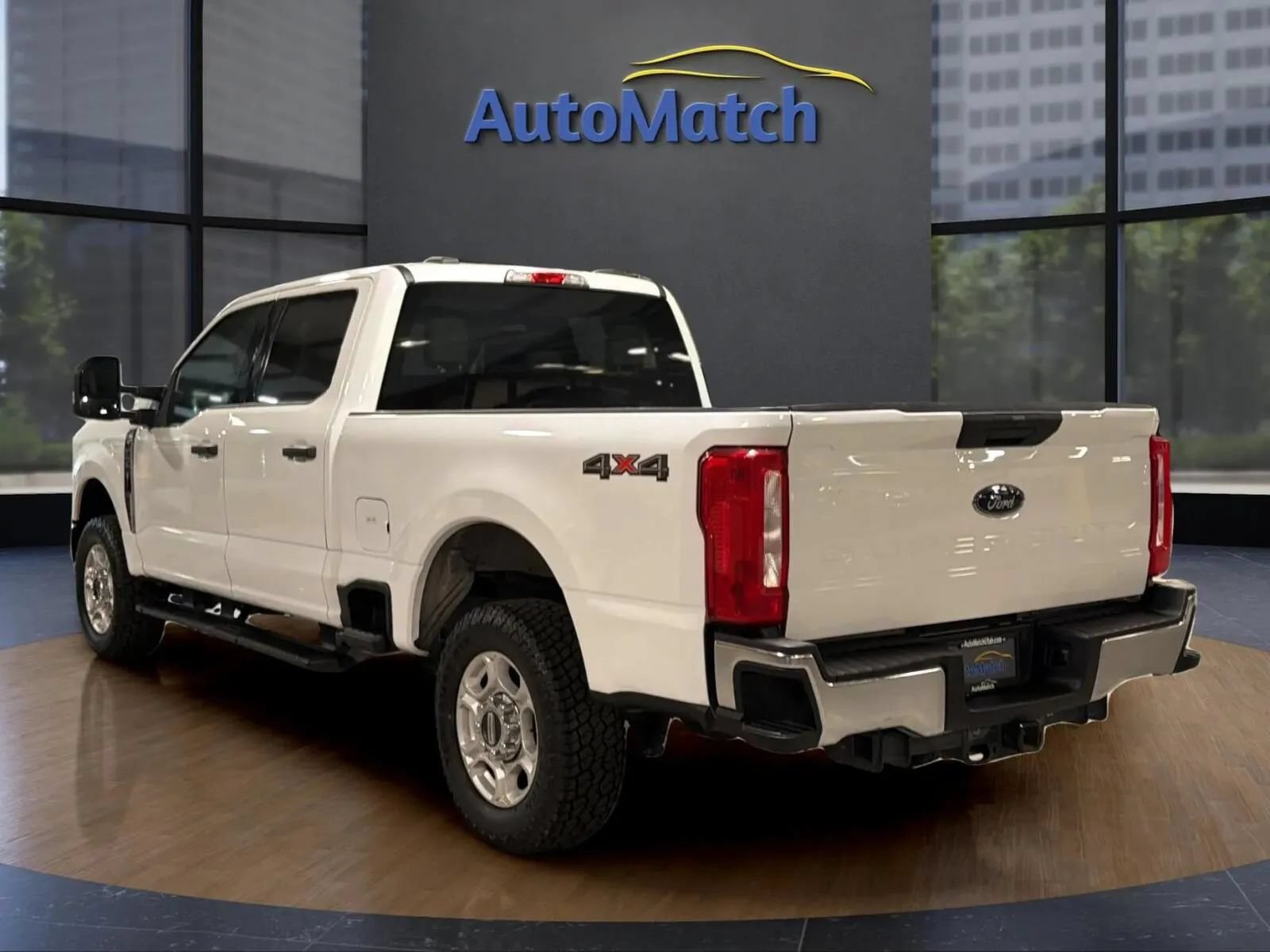 Used 2025 Ford F250 XLT AWD/4WD image 9