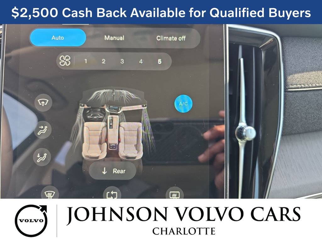 New 2026 Volvo XC90 B6 Ultra w/ Protection Package image 23