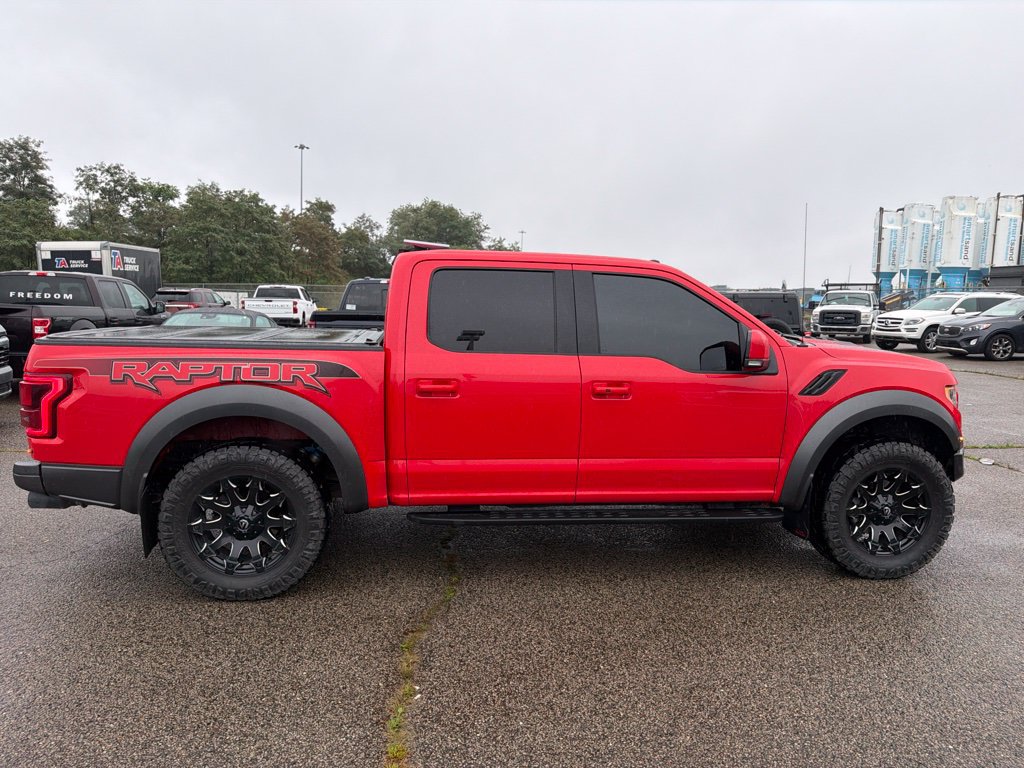 Used 2018 Ford F150 Raptor w/ Equipment Group 802A Luxury AWD/4WD image 5