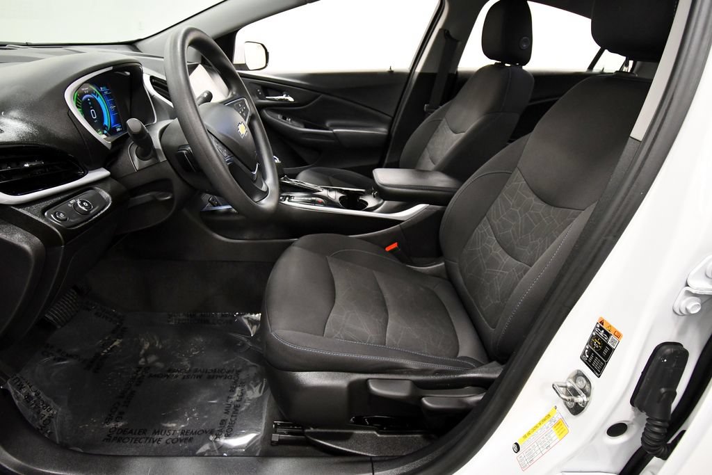 Used 2018 Chevrolet Volt LT FWD image 14