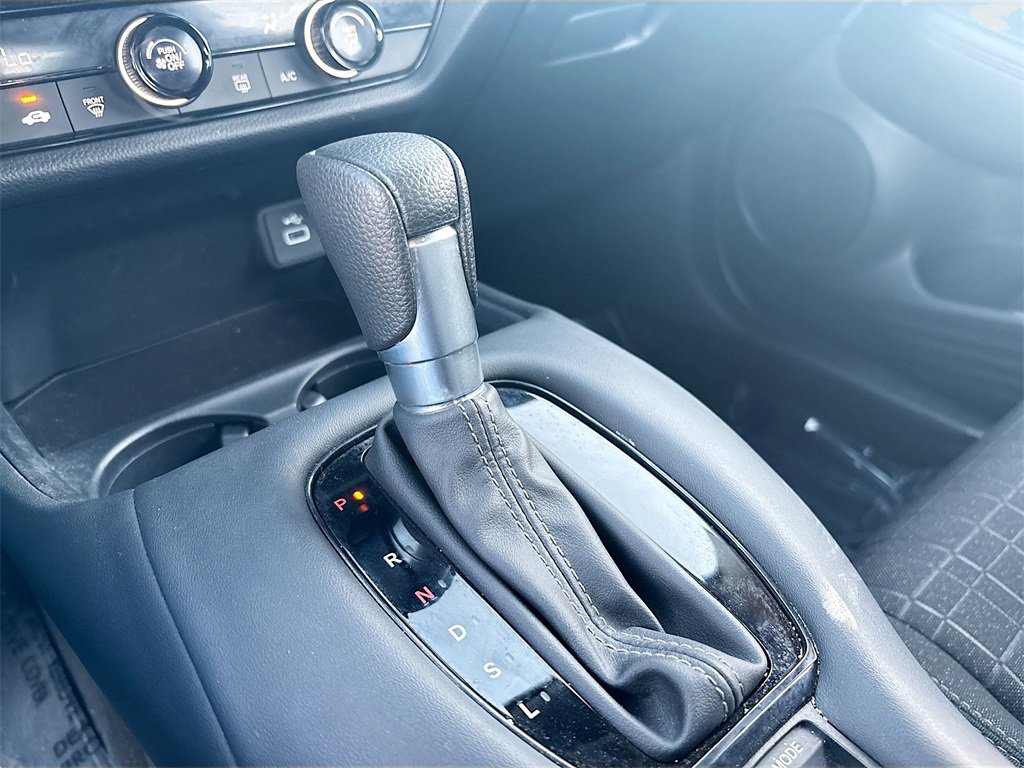 Used 2024 Honda HR-V LX image 16