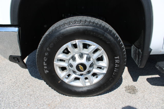 Used 2025 Chevrolet Silverado 2500 LT w/ Safety Package AWD/4WD image 10