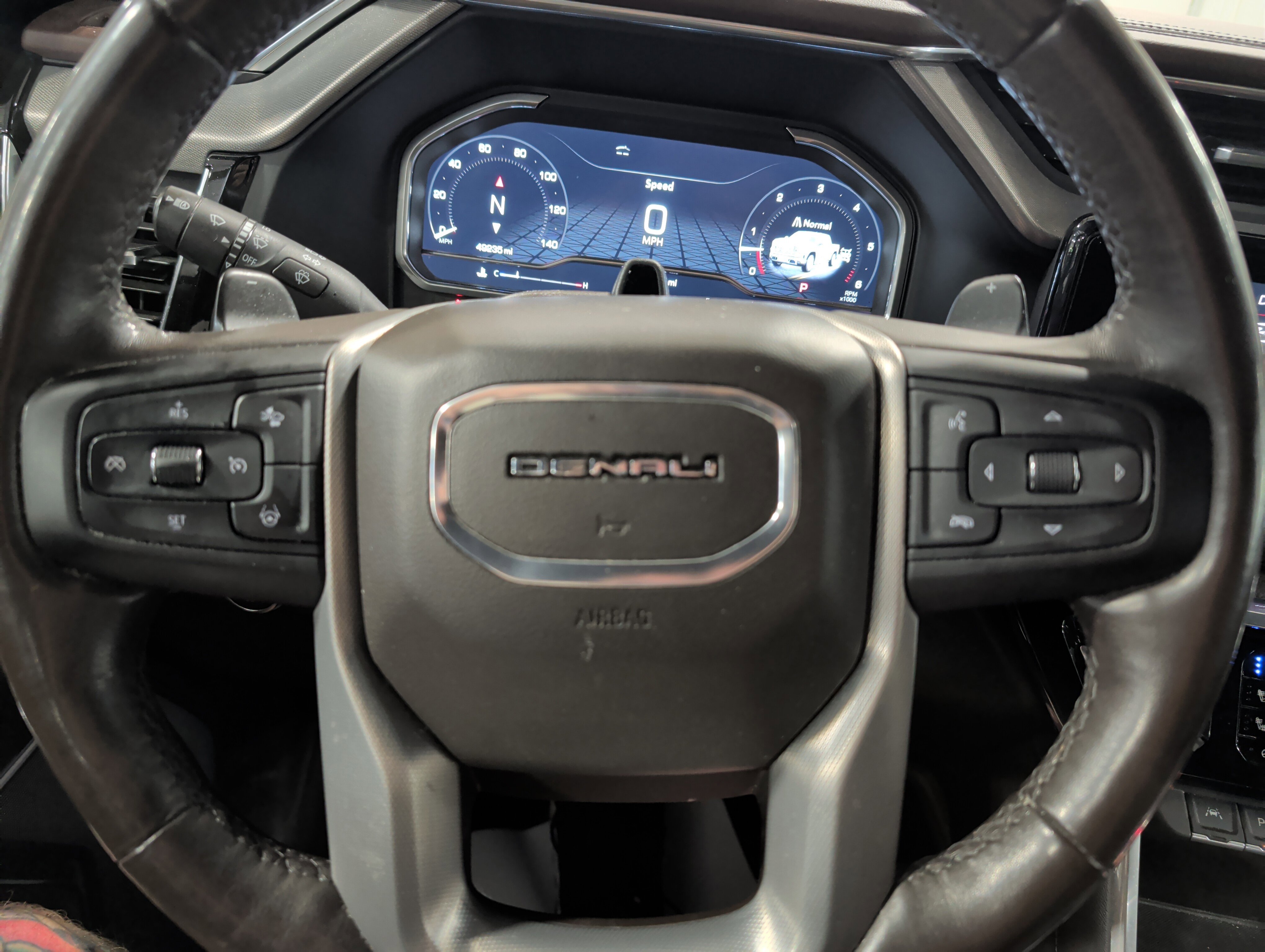 Used 2023 GMC Sierra 1500 Denali AWD/4WD image 10