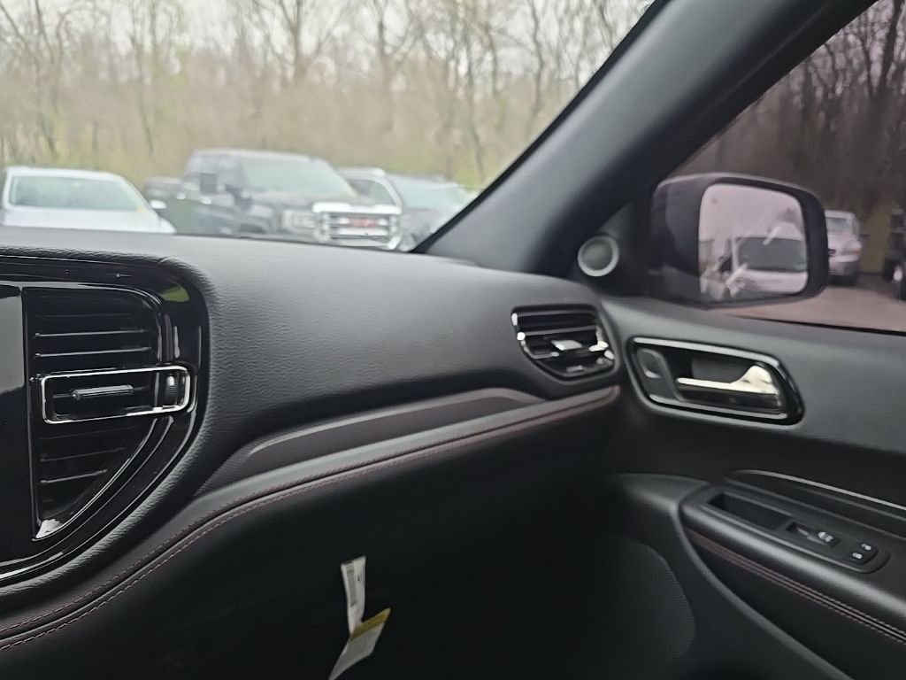 Used 2022 Dodge Durango R/T w/ Blacktop Package image 25