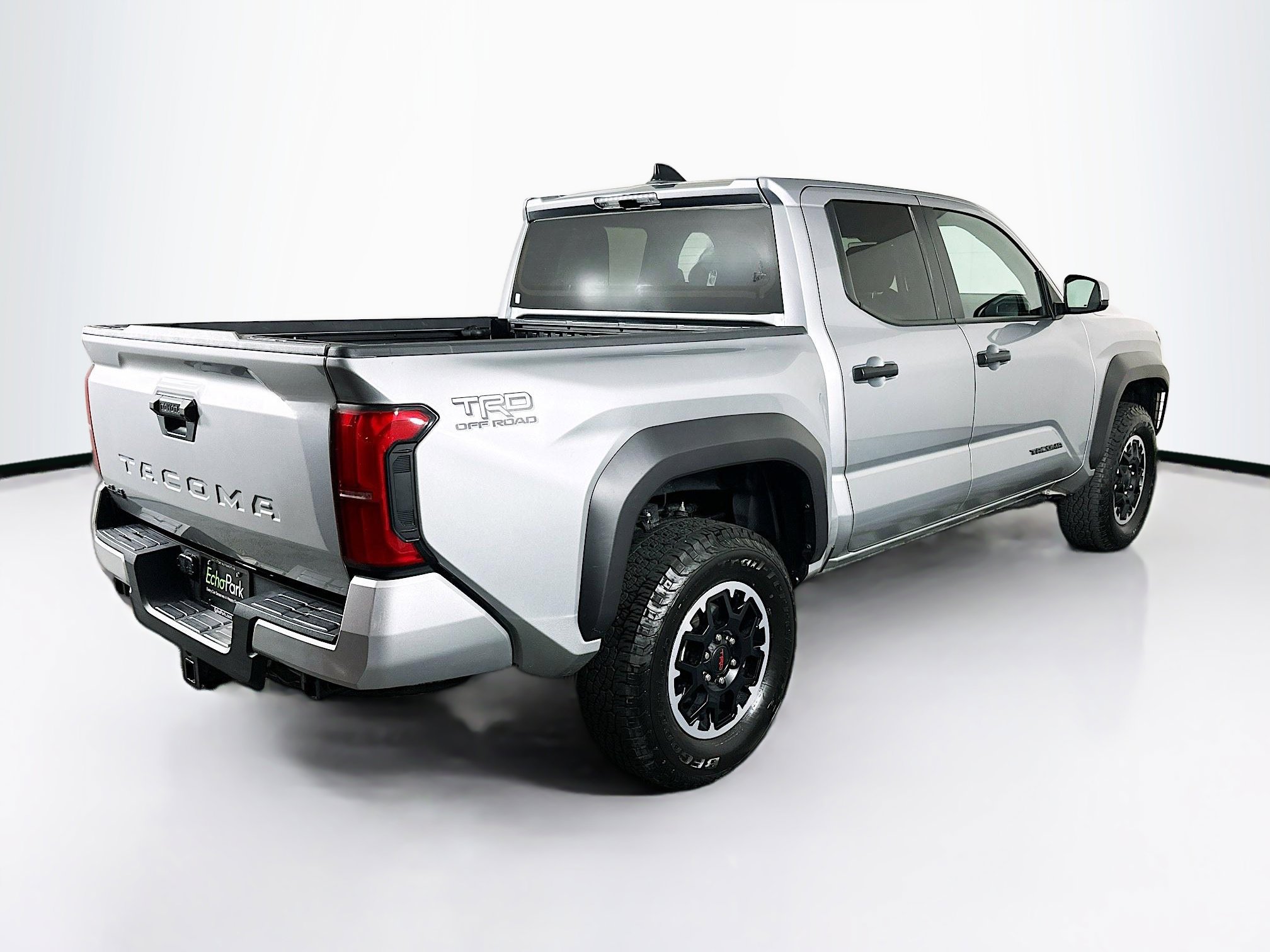 Used 2025 Toyota Tacoma TRD Off-Road AWD/4WD image 9