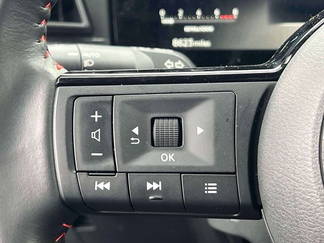 Used 2025 Nissan Kicks SR AWD/4WD image 21