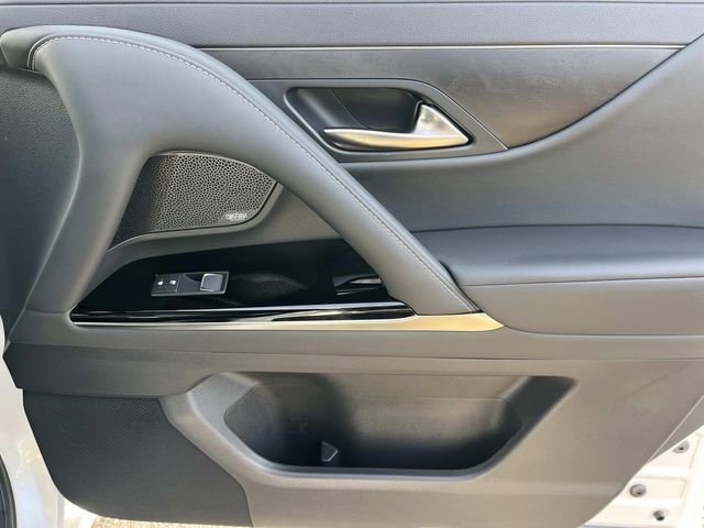 Certified 2024 Lexus LX 600 4WD w/ Appearance Package image 29