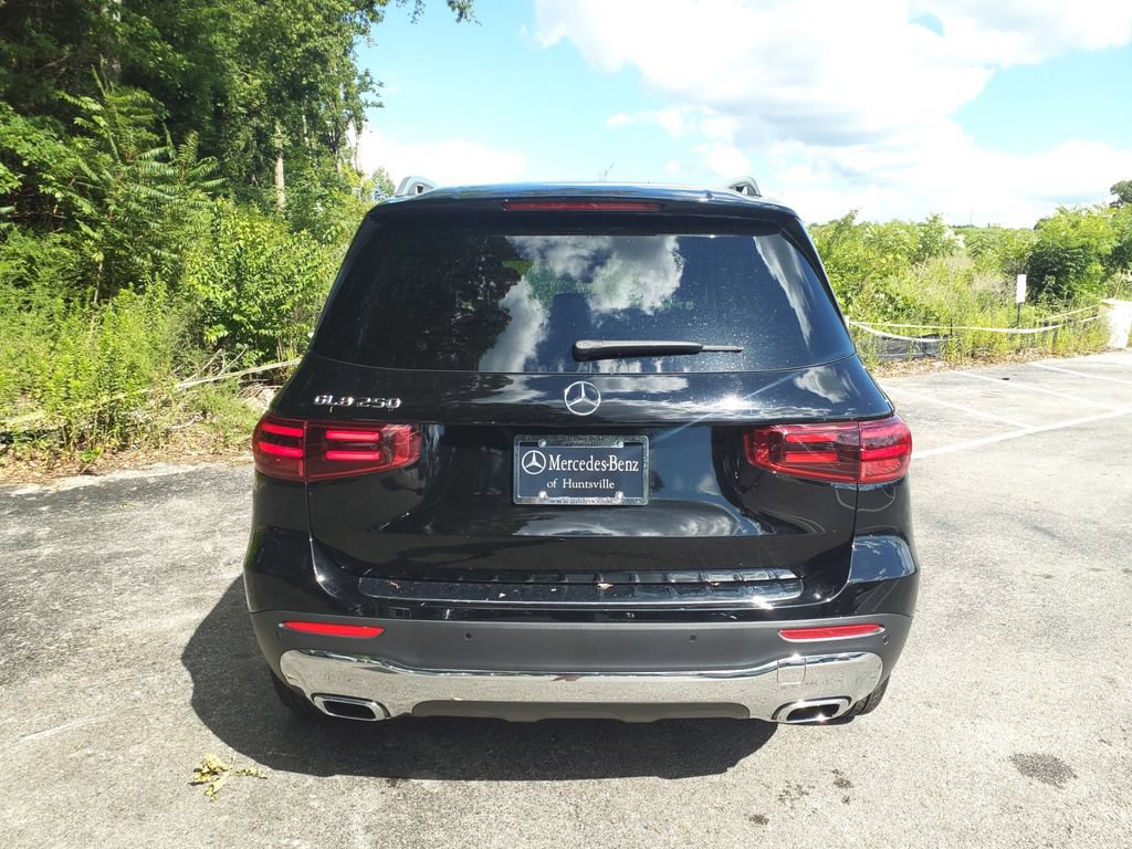 Certified 2024 Mercedes-Benz GLB 250 image 6