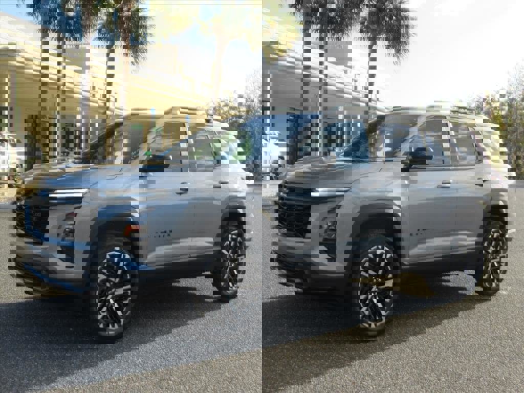 New 2026 Chevrolet Equinox RS w/ Convenience Package III image 3