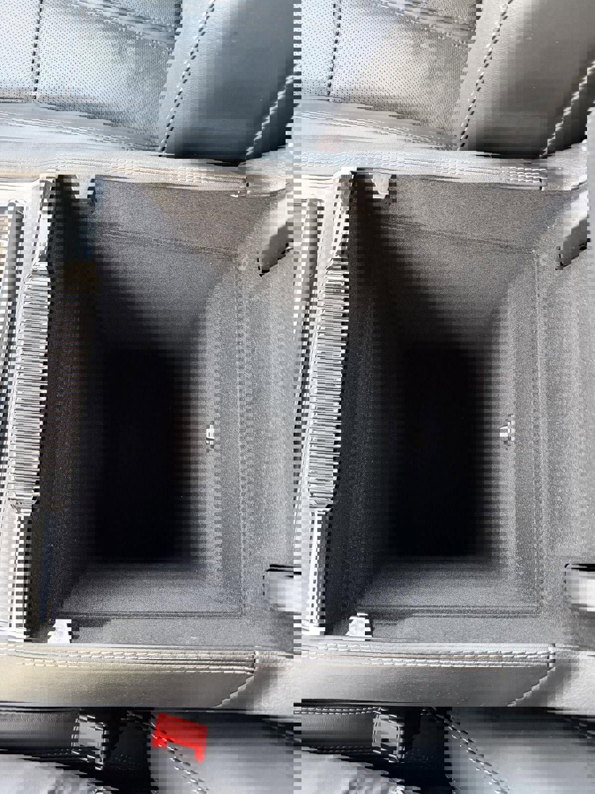 Used 2025 Jeep Wagoneer L 4WD image 29