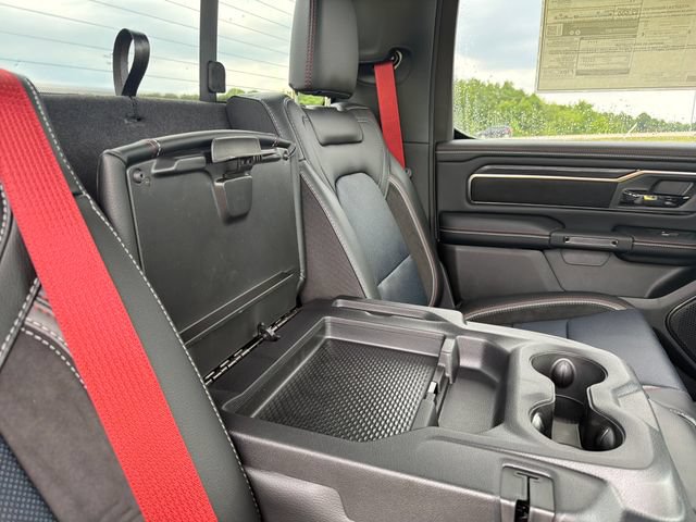 New 2026 RAM 1500 Laramie AWD/4WD image 39