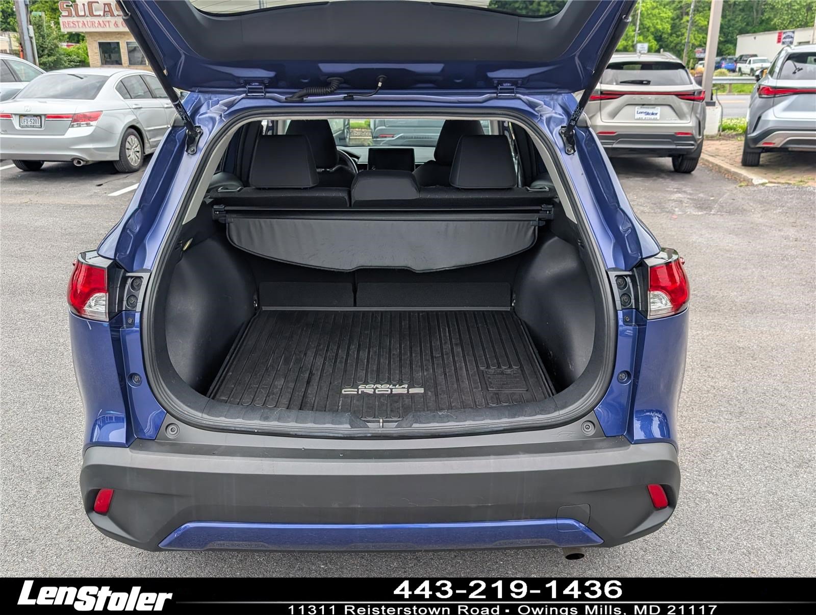 Used 2023 Toyota Corolla Cross LE w/ Moonroof Package AWD/4WD image 13
