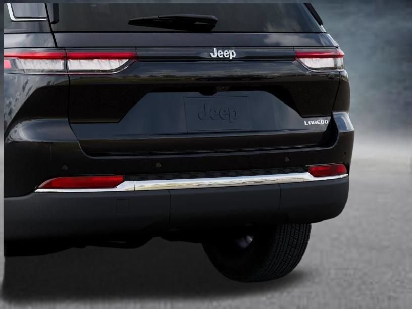 New 2026 Jeep Grand Cherokee Laredo X RWD image 13