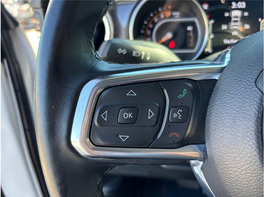 Used 2021 Jeep Wrangler Unlimited Sahara w/ Altitude AWD/4WD image 22