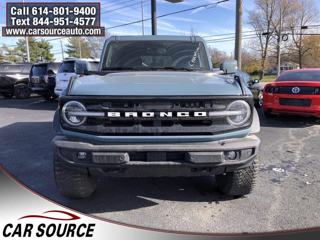 Used 2022 Ford Bronco Outer Banks w/ Sasquatch Package image 2