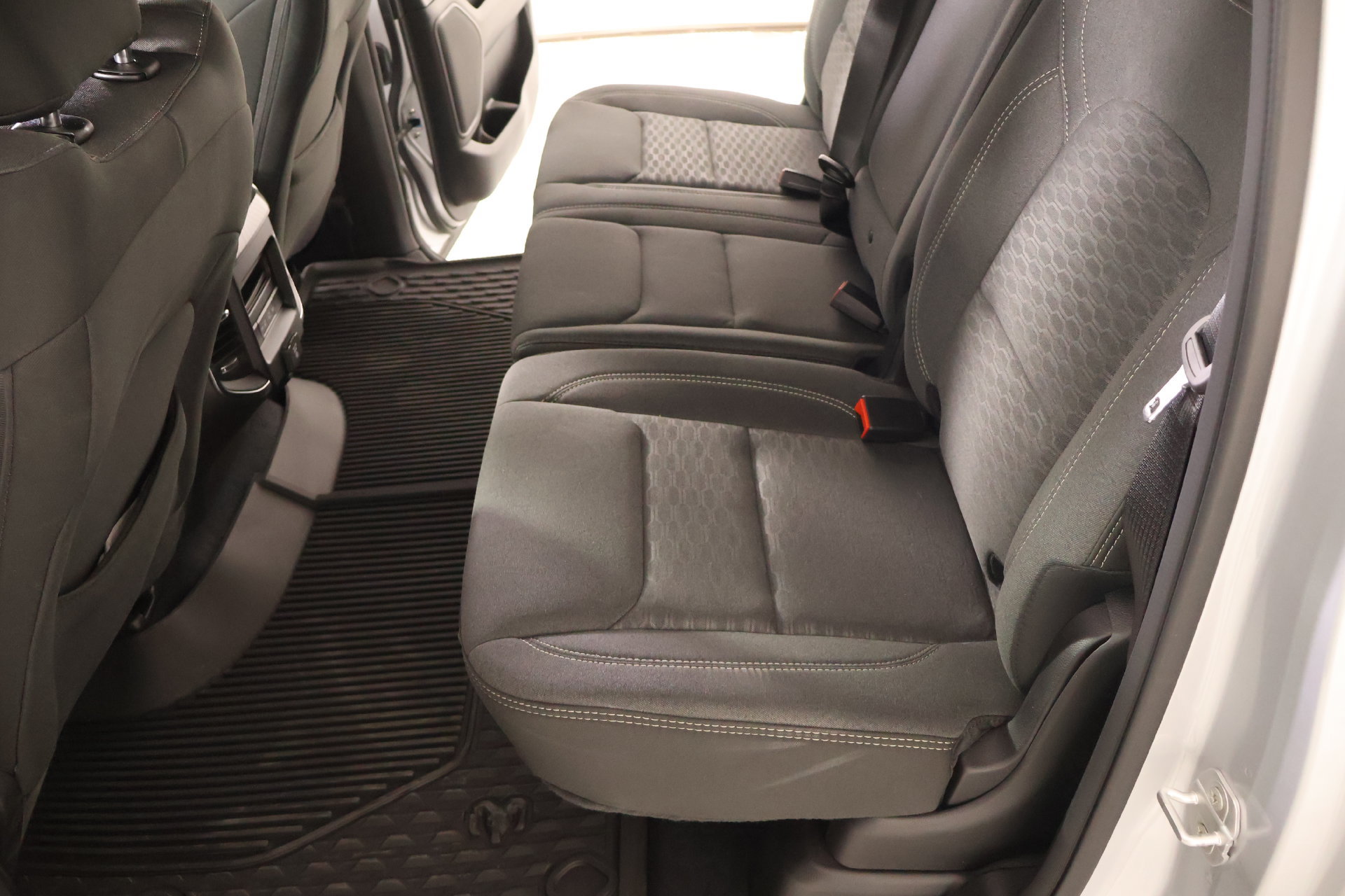 New 2026 RAM 1500 4x4 Crew Cab image 13