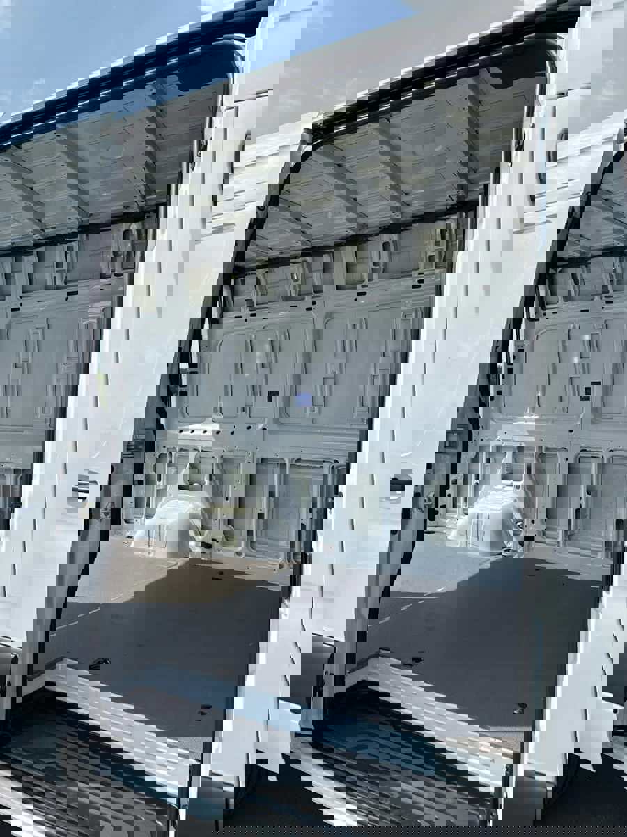 New 2025 Mercedes-Benz Sprinter 2500 image 16