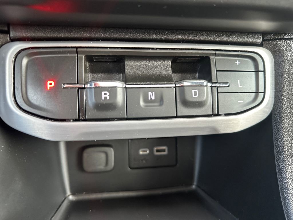 Used 2023 GMC Acadia SLE w/ Driver Convenience Package image 20