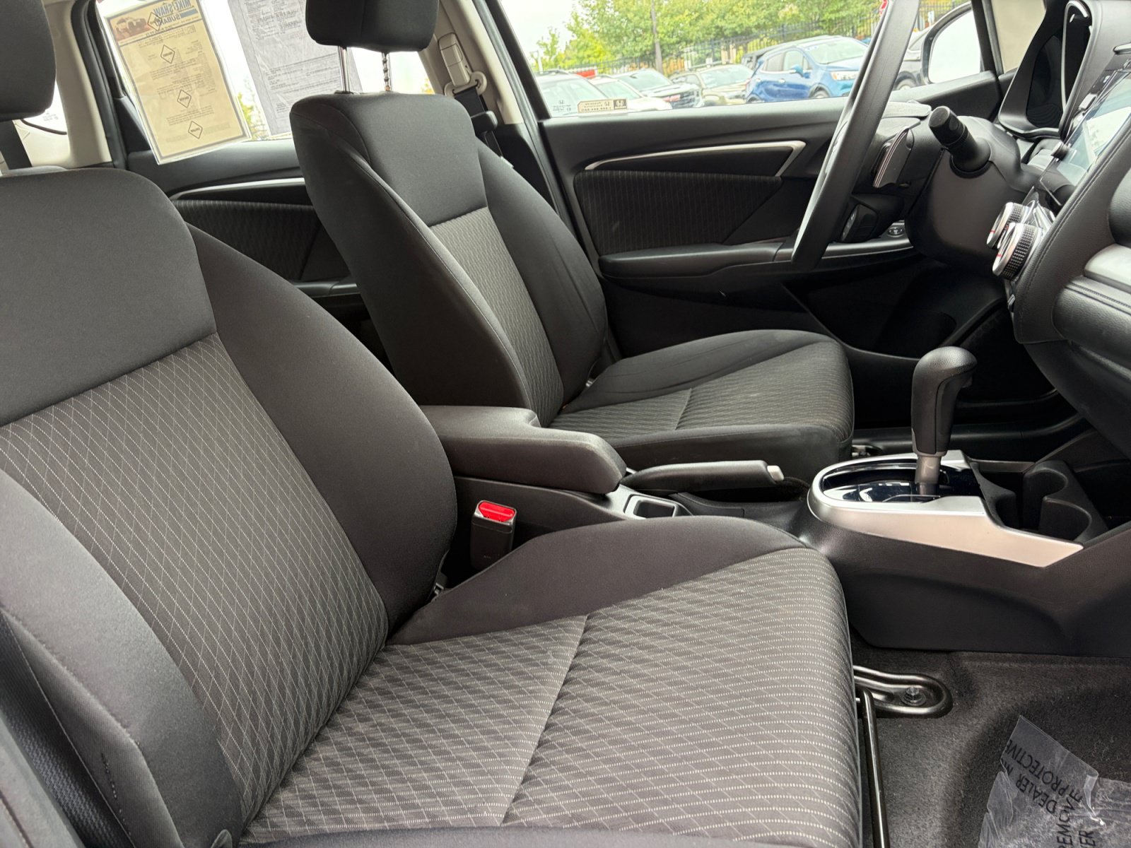 Used 2020 Honda Fit EX image 30