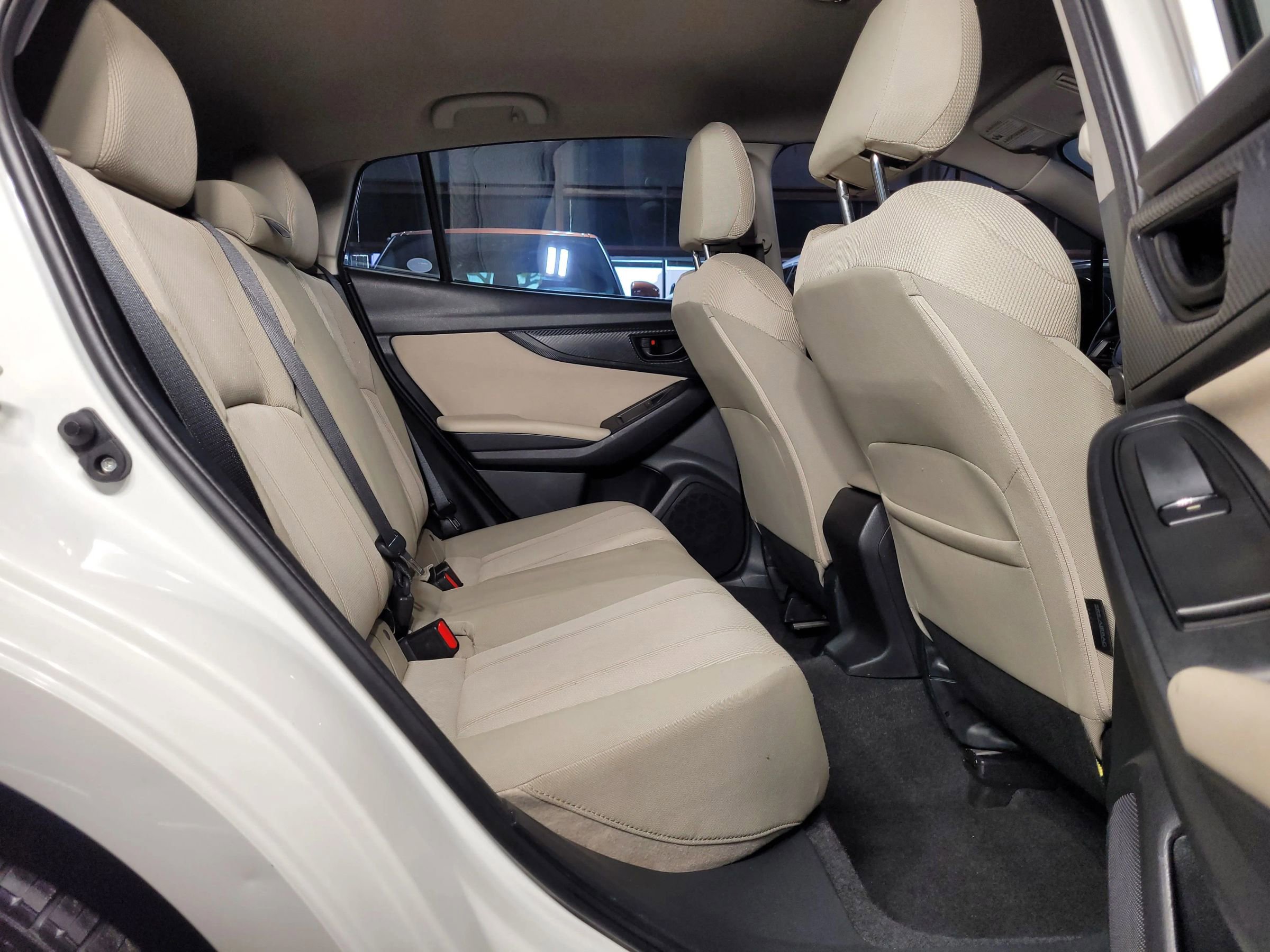 Used 2017 Subaru Impreza 2.0i Premium image 34