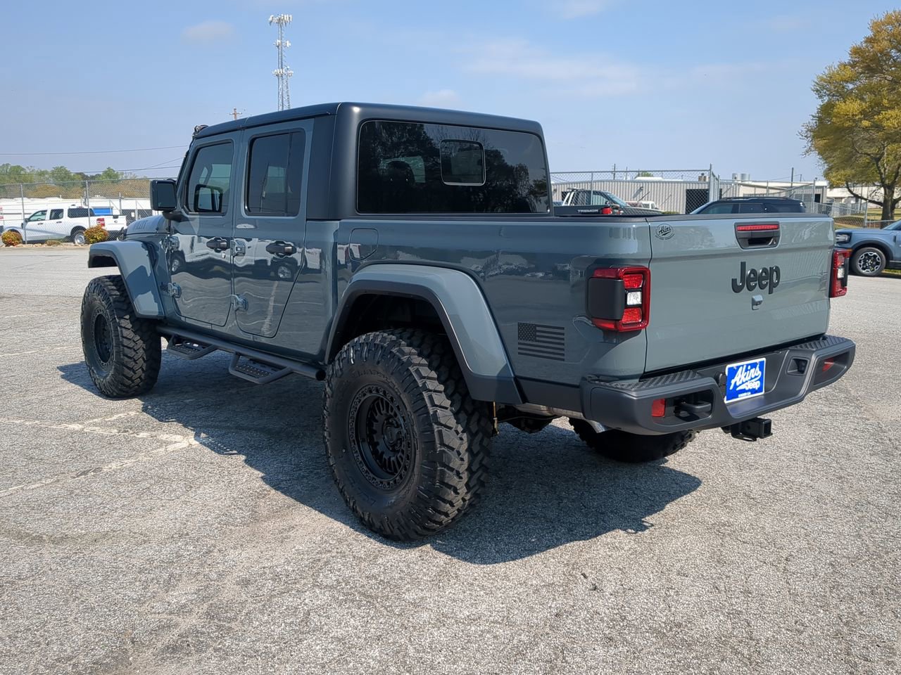 New 2026 Jeep Gladiator Willys AWD/4WD image 6