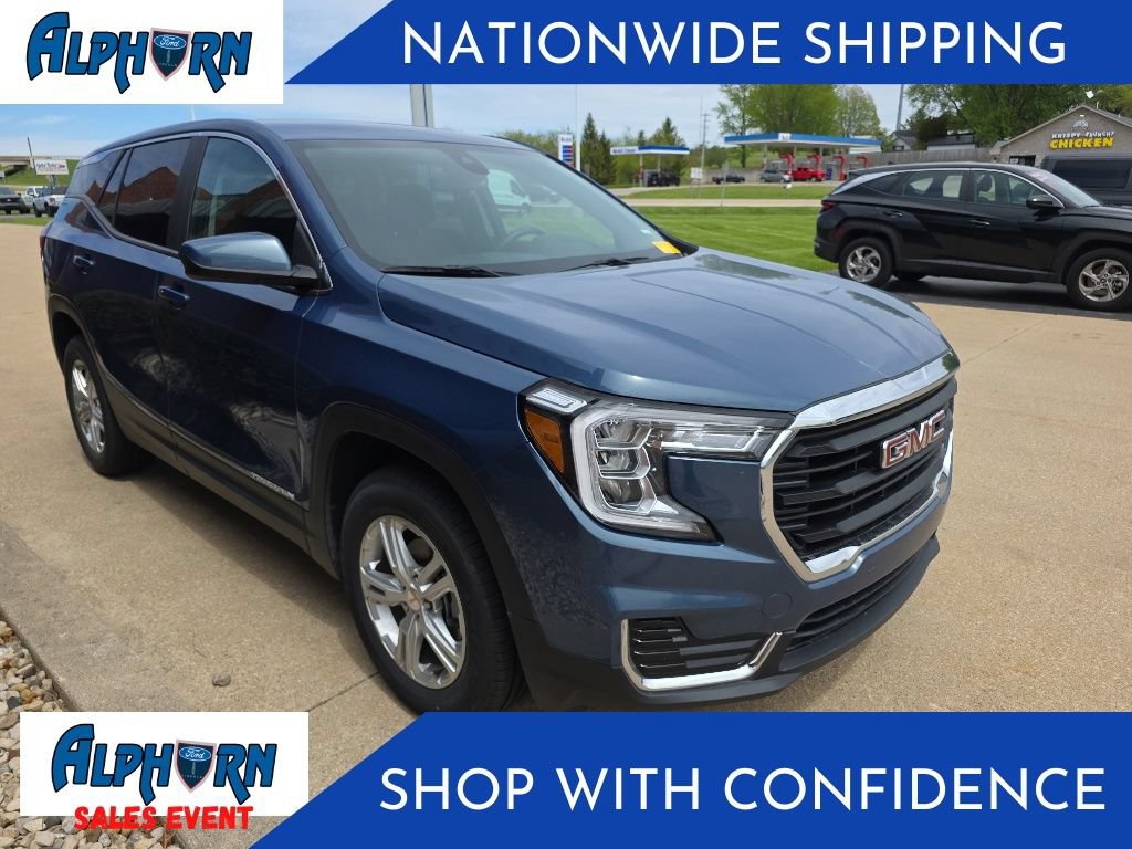 Used 2024 GMC Terrain SLE AWD/4WD image 1