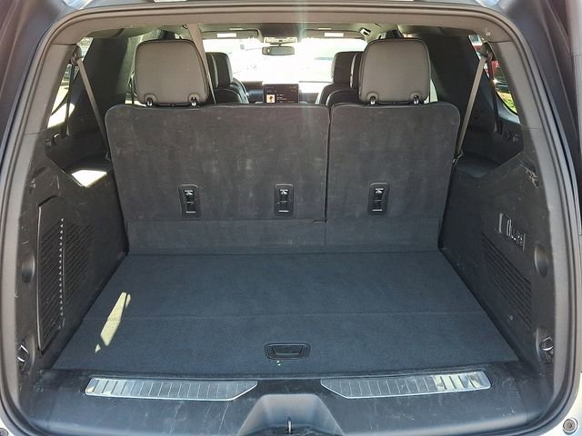 Used 2025 GMC Yukon XL Denali image 24