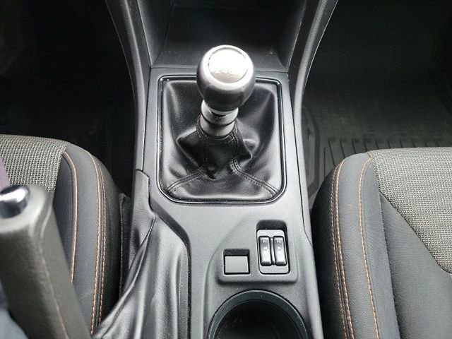 Used 2022 Subaru Crosstrek 2.0i Premium image 12