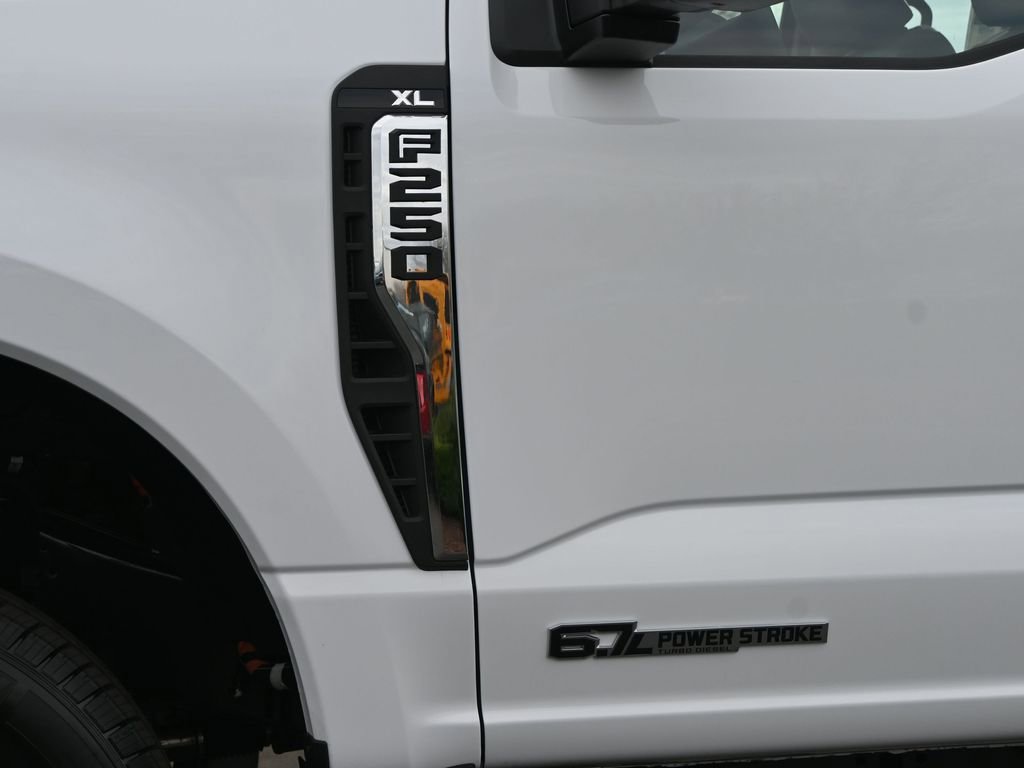 New 2026 Ford F250 XL image 10
