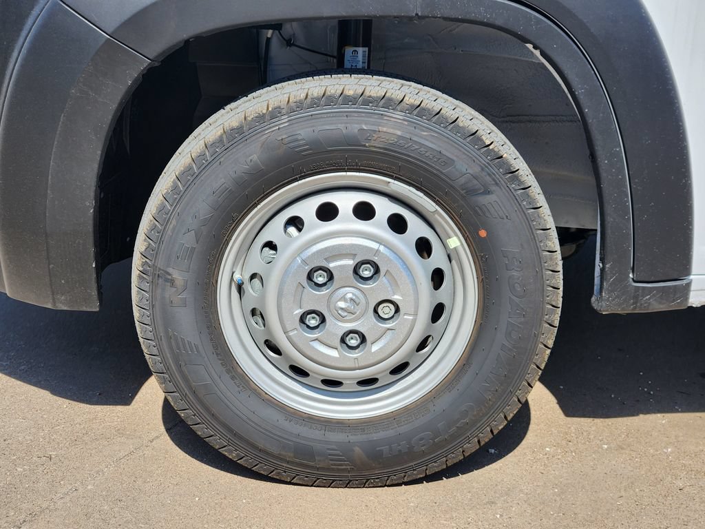 New 2026 RAM ProMaster 2500 w/ Convenience Group FWD image 7