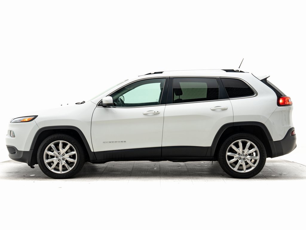 Used 2017 Jeep Cherokee Limited image 29