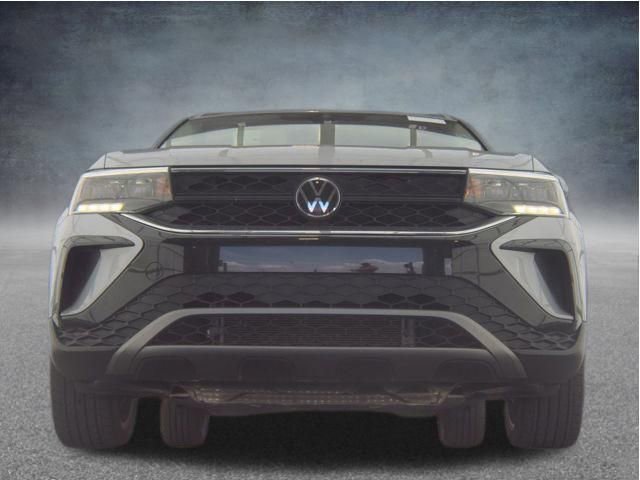 Used 2024 Volkswagen Taos SE FWD image 9