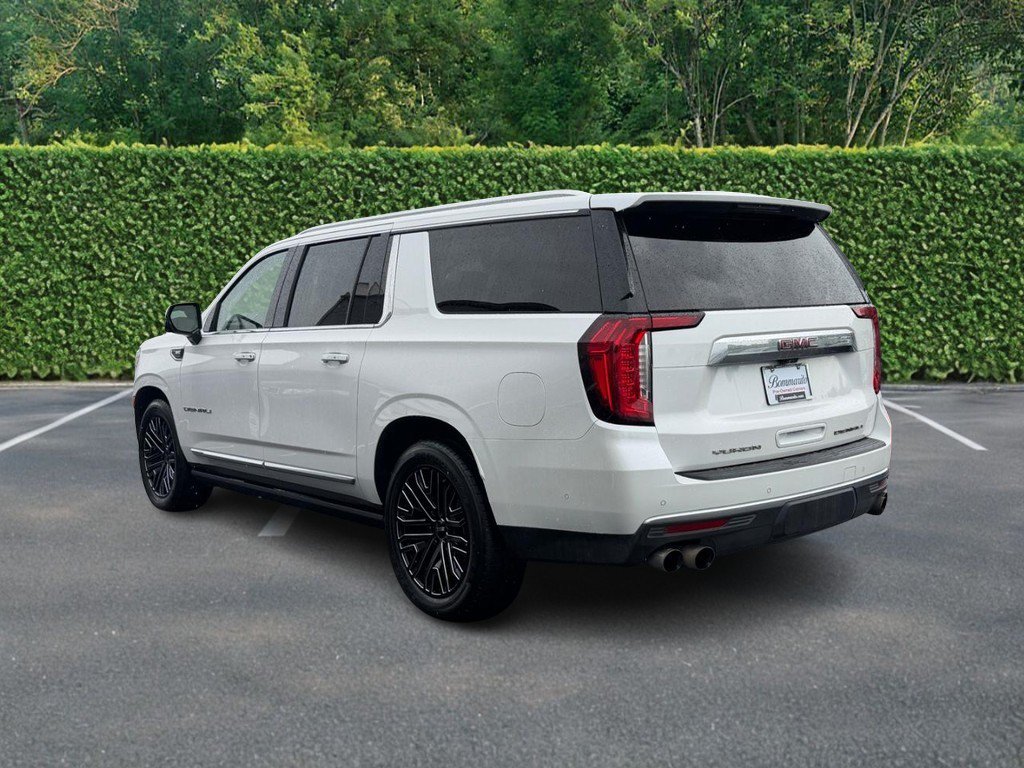 Used 2023 GMC Yukon XL Denali w/ Denali Reserve Package AWD/4WD image 6