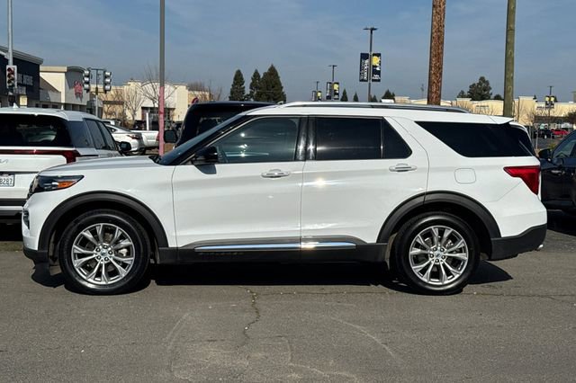 Used 2023 Ford Explorer Limited image 7