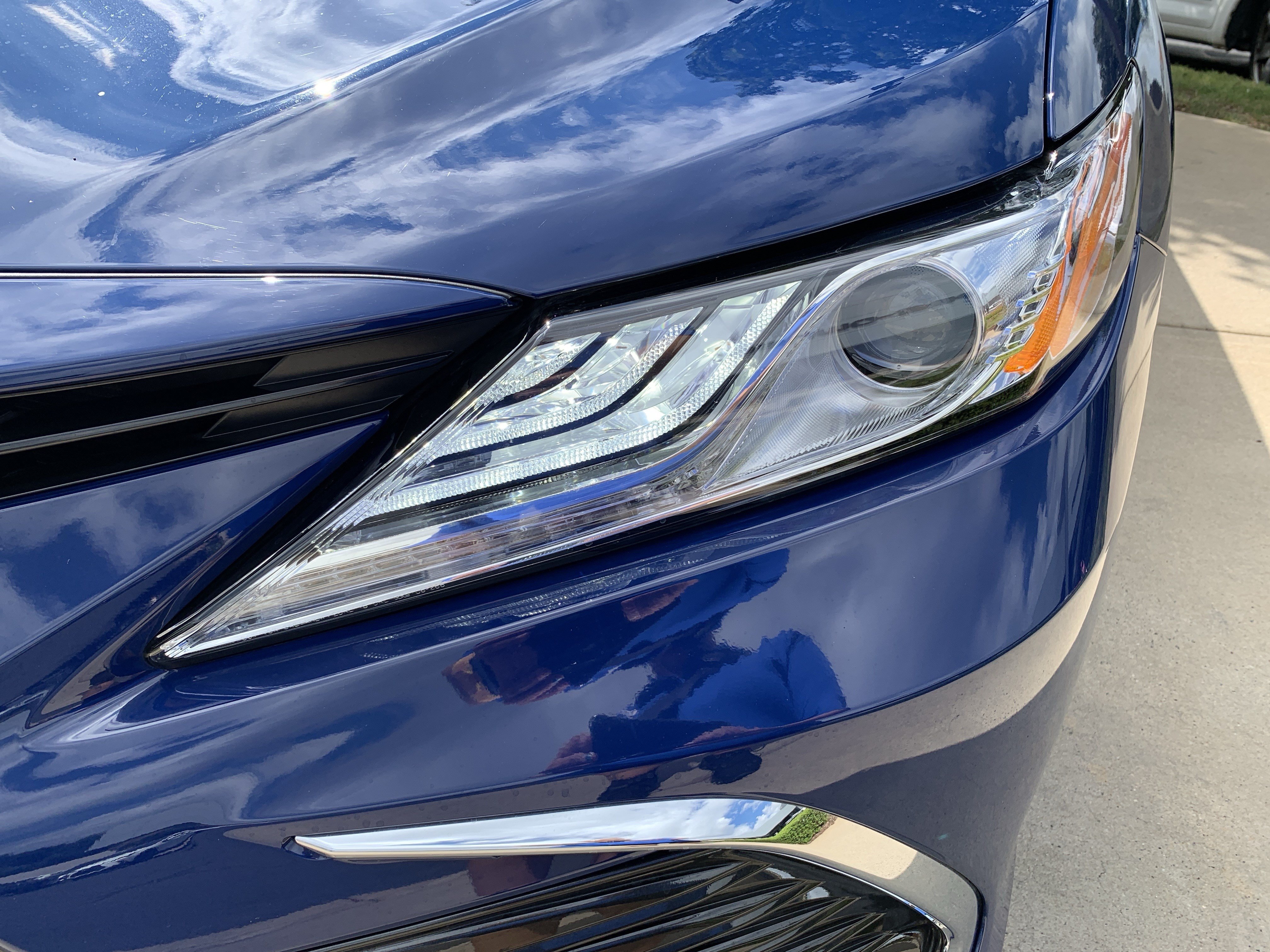 Used 2024 Toyota Camry XLE FWD image 6