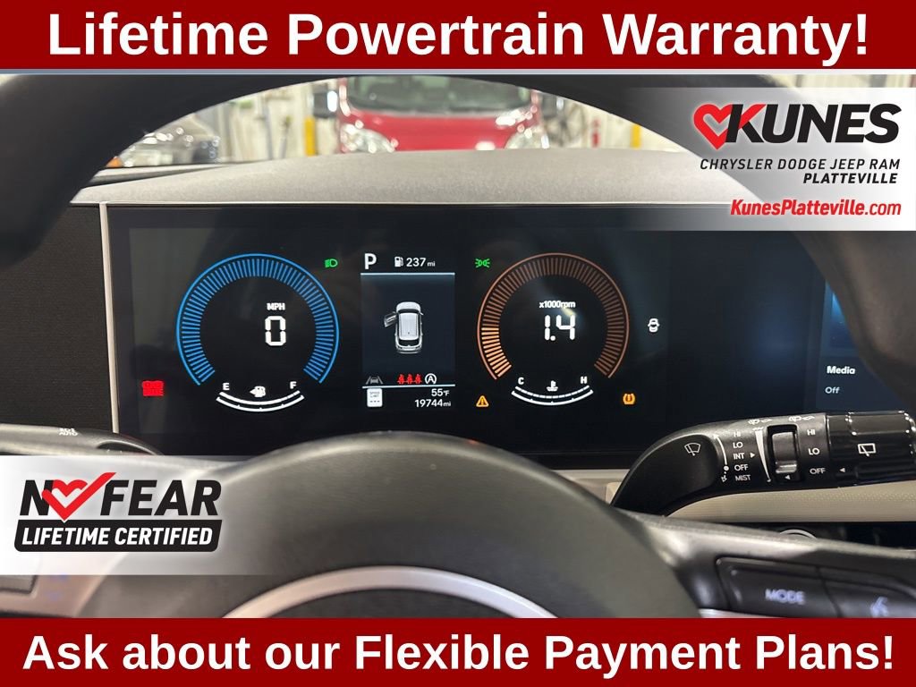 Used 2025 Hyundai Tucson SEL image 21