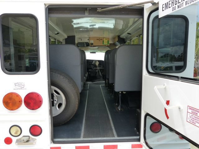 Used 2008 Chevrolet Express 3500 w/ School Bus Package RWD image 14
