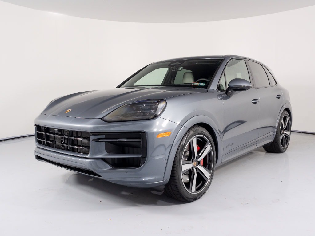 New 2026 Porsche Cayenne GTS AWD/4WD image 7