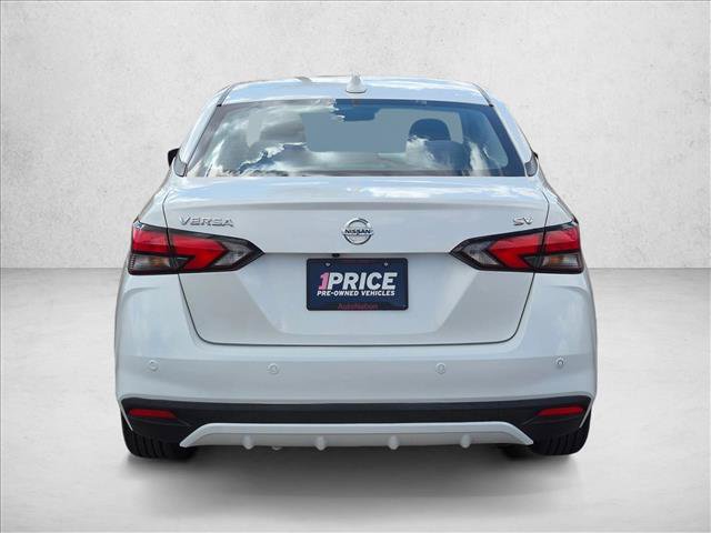 Used 2021 Nissan Versa SV FWD image 7