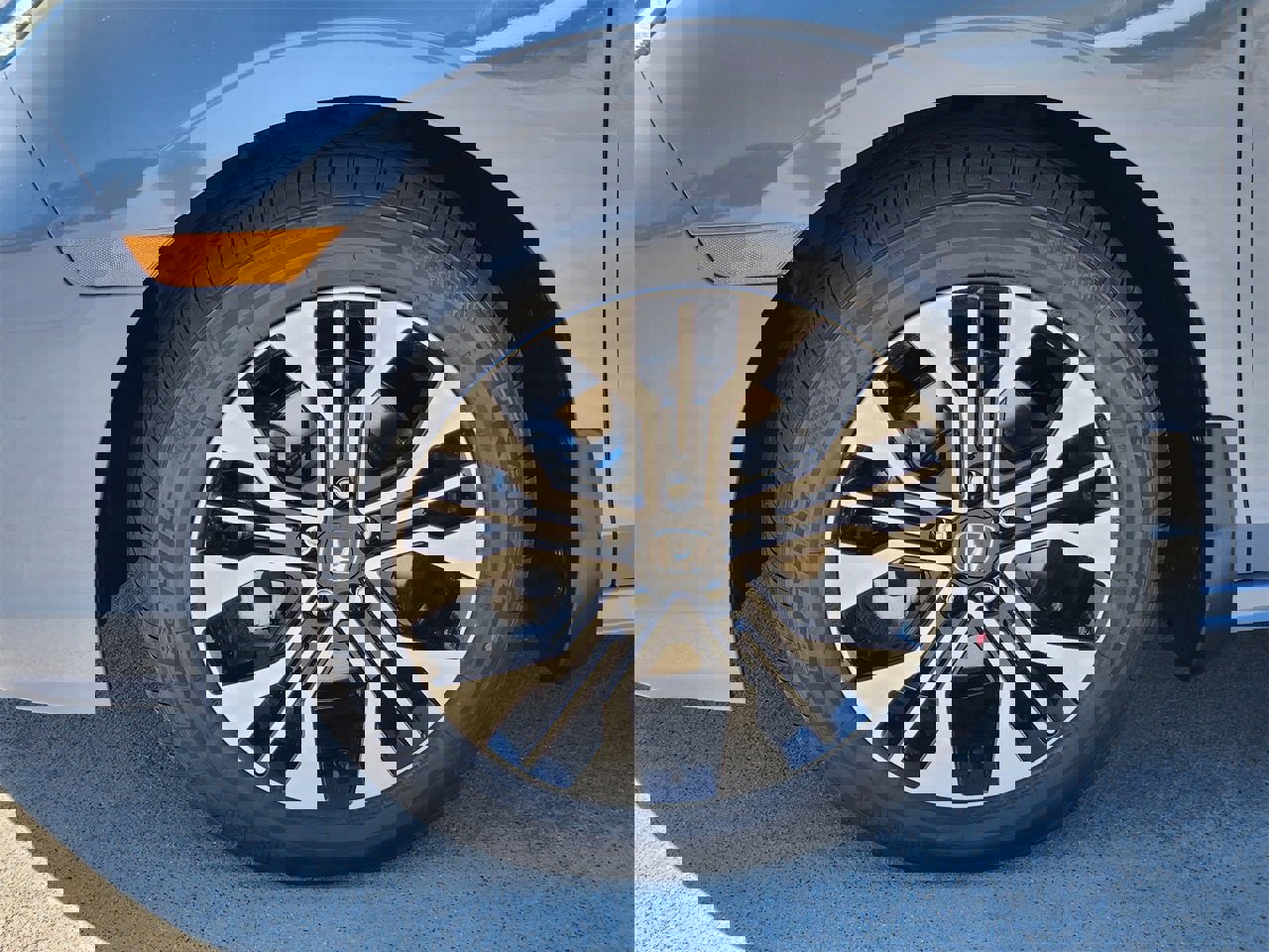 New 2026 Honda Odyssey Elite image 8