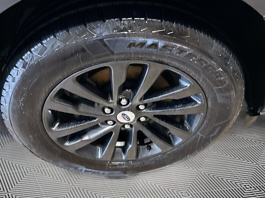 Used 2019 Ford Expedition Limited AWD/4WD image 33
