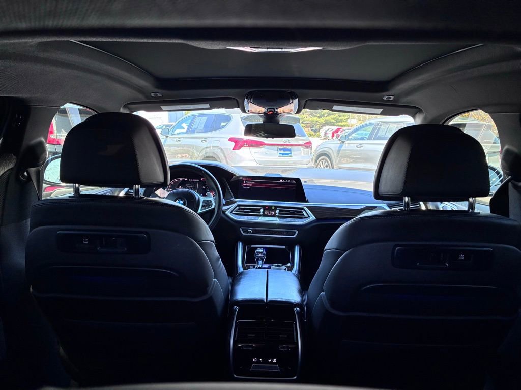 Used 2023 BMW X6 M50i w/ Executive Package AWD/4WD image 15