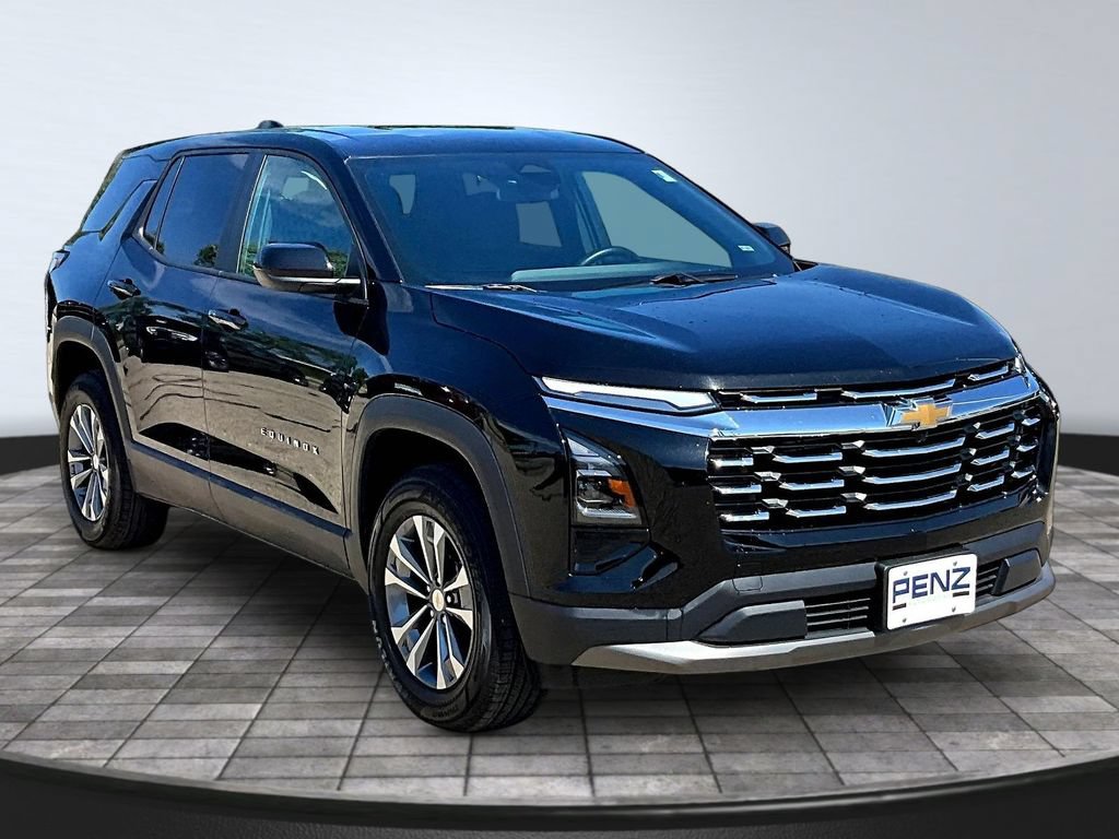 Used 2026 Chevrolet Equinox LT AWD/4WD image 3