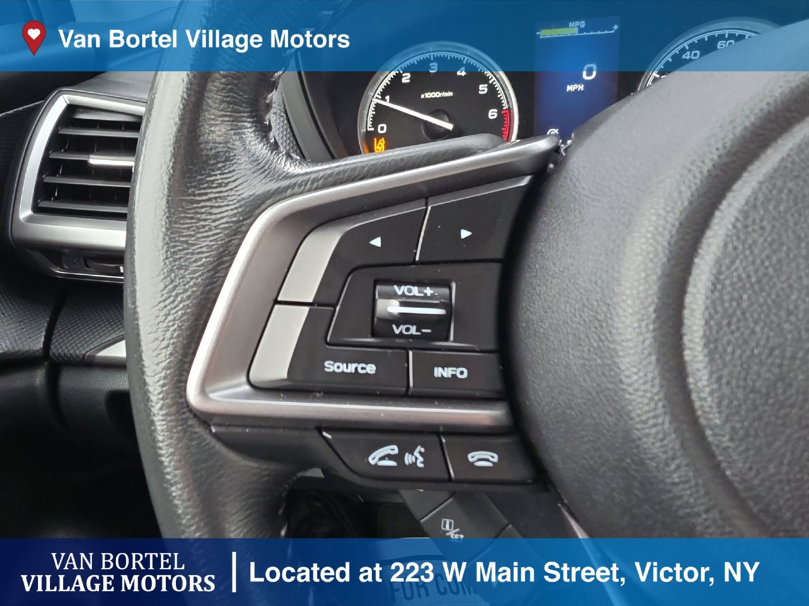 Used 2019 Subaru Forester Premium AWD/4WD image 15
