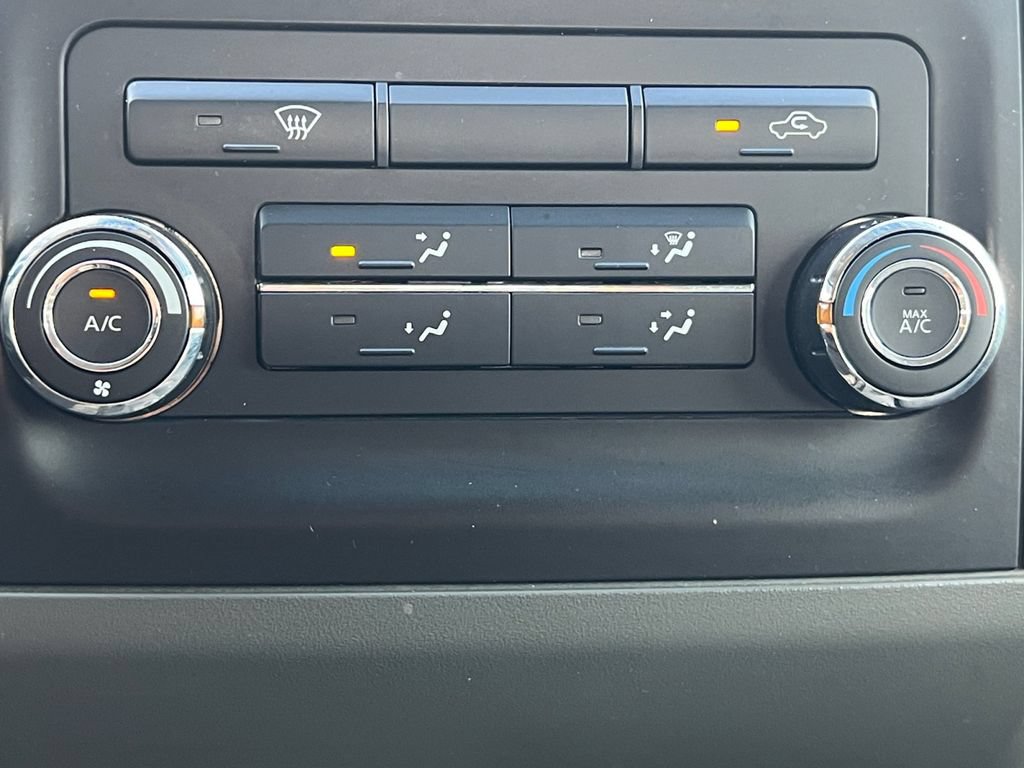 Used 2019 Nissan Frontier SV RWD image 4